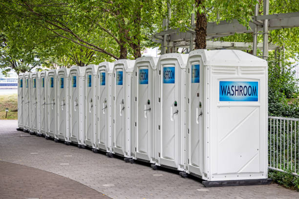 Best Wedding porta potty rental  in Bushnell, FL