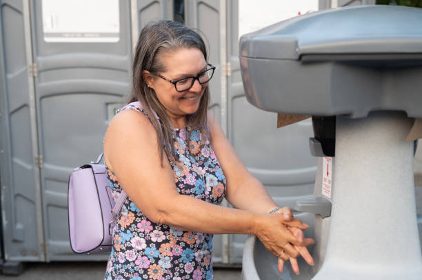 Portable Toilet Options We Offer in Bushnell, FL